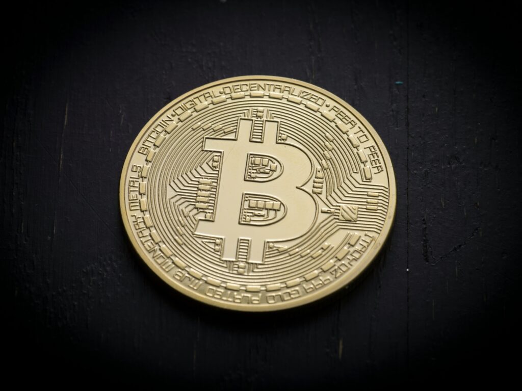 How Peer-to-Peer Networks Power Cryptocurrency